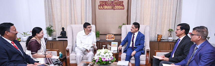 Hon&#39;ble Chairman of OPSC presenting the Annual Report 2024-25 to Hon&#39;ble Governor, Odisha - 26.08.2025
